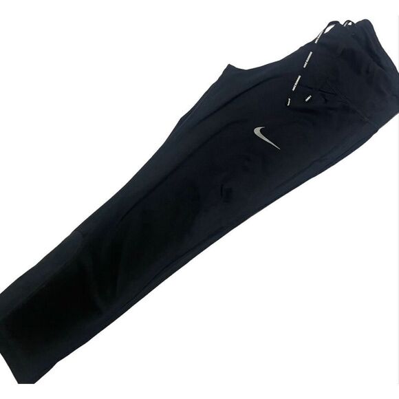 Nike Pants - Nike Drifit Crops